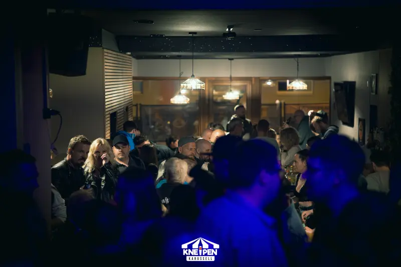 Party Crowd